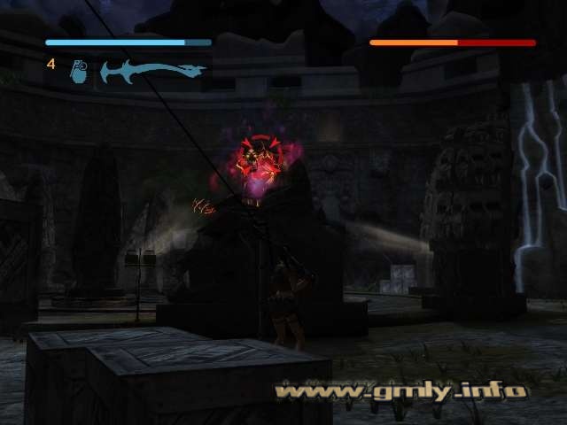 在石柱后与阿曼达对峙